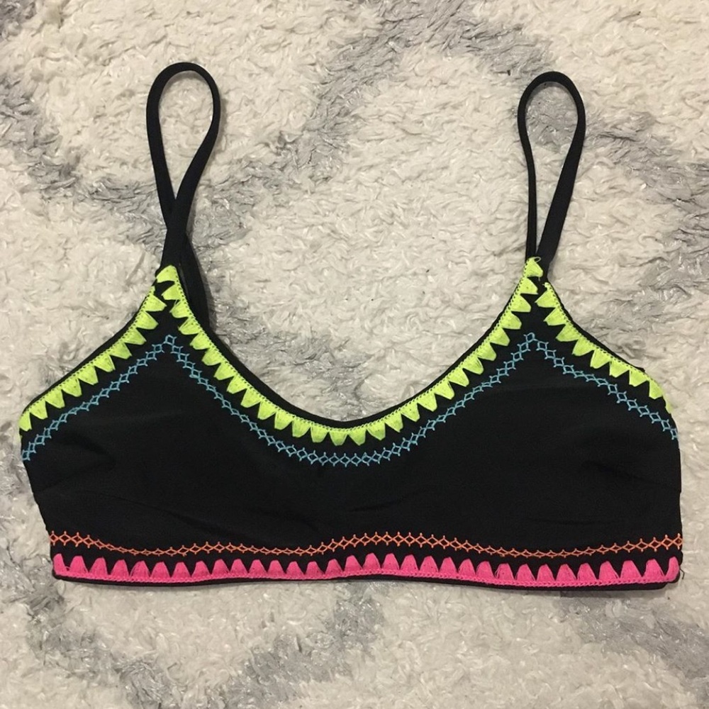 Bikini top
